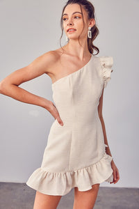 ONE SHOULDER DETAIL RUFFLE DRESS